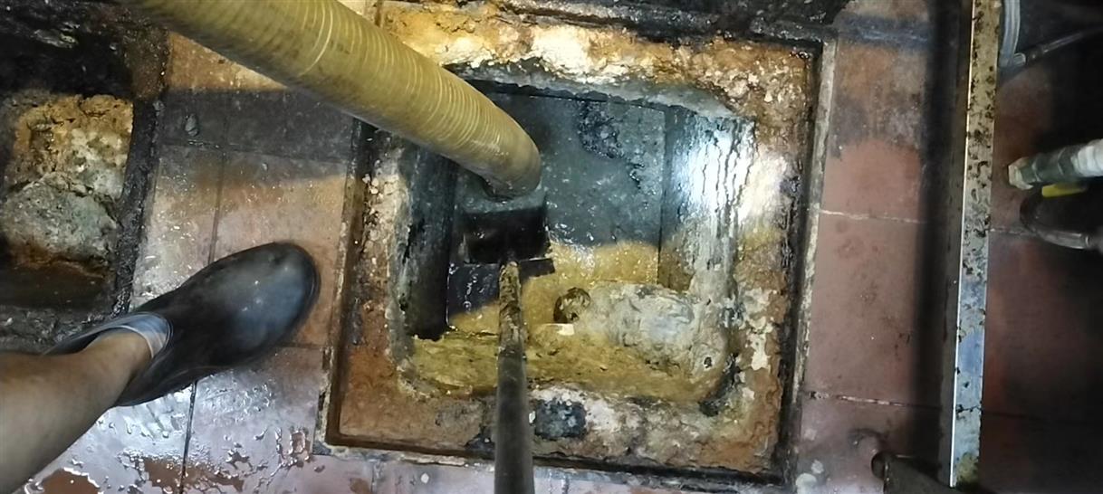 高场办事处污水池清理一般都有毒气，怎么预防中毒呢？